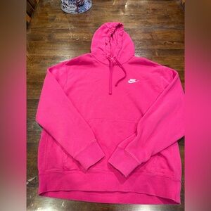 Nike Sportswear Club Fleece Pullover Hoodie in hot pink - Women size Large